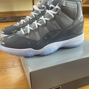 BNIB MEN’S JORDAN 11 “ COOL GREY” (2021)